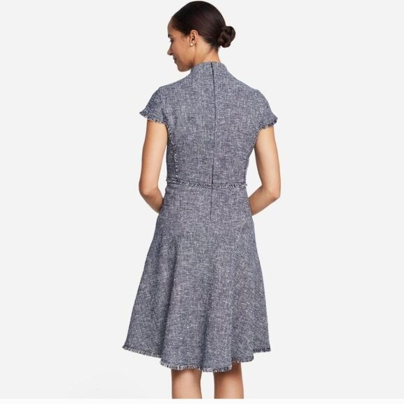 J.Mclaughlin Zinnia Tweed V Neck Dress Blue White Size 4 - Picture 2 of 7